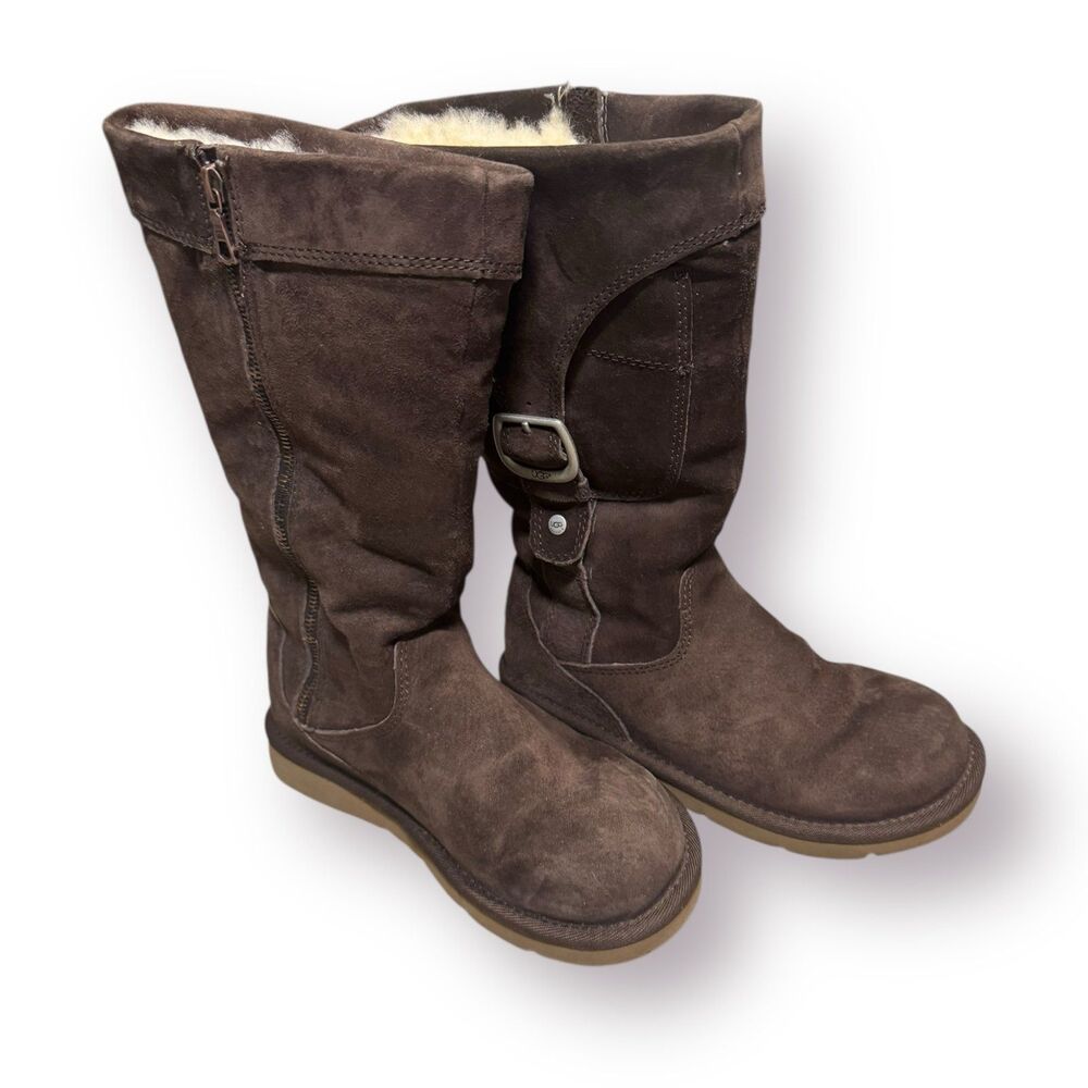 UGG Women’s Boots Cargo III Leather Suede Sheepskin Pockets on Boots Sz 6 Brown
